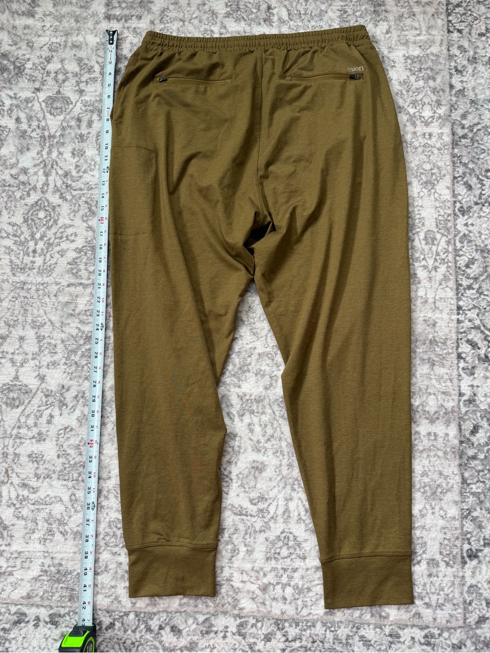 Vuori Sunday Performance Joggers Men’s XXL Zipper Pockets Olive Green/Brown - Picture 5 of 8